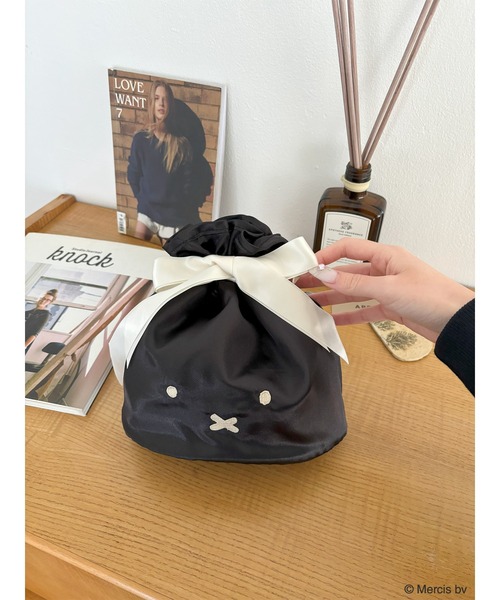 MIIA（ミーア）の「miffy 2way巾着バッグ（ショルダーバッグ・レディース・オフホワイト/ブルー/ブラック・FREE）」の3枚目の写真