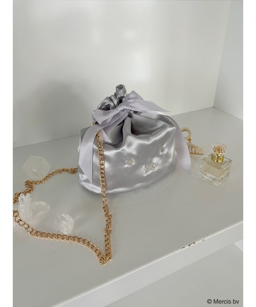 MIIA（ミーア）の「miffy 2way巾着バッグ（ショルダーバッグ・レディース・オフホワイト/ブルー/ブラック・FREE）」の6枚目の写真