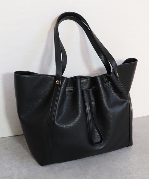 MIAN (ミアン)の「【MIAN】ドロストデザイン PUレザートートバッグ / 2241-235-1(トートバッグ・レディース・アイボリー/ブラック/ブラウン・FREE)」の4枚目の写真