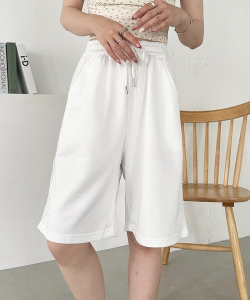 CLEA(クレア)の「サイドレースハーフパンツ(その他パンツ・レディース・ブラック/ホワイト・FREE)」の3枚目の写真