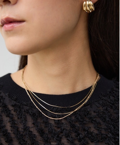 crie conforto(クリーコンフォルト)の「トリプルチェーンネックレス(ネックレス・レディース・ゴールド/シルバー系その他・FREE)」の2枚目の写真
