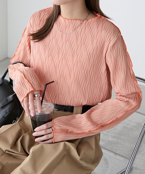 BONLECILL（ボンルシール）の「立体ウェーブジャガード配色メロープルオーバー/インナー（Tシャツ/カットソー・レディース・ピンク/アイボリー/ブラック/ブルー/モカ/オレンジ/ブラウン・FREE）」の7枚目の写真