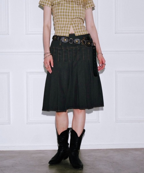 WHO'S WHO gallery（フーズフーギャラリー）の「プリーツミディスカート（スカート・レディース・ブラック/ネイビー・FREE）」の2枚目の写真