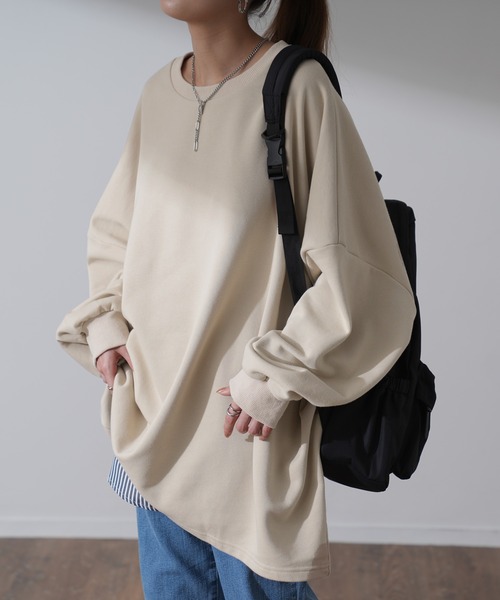 HUG.U(ハグユー)の「ぽわん袖スウェット(スウェット・レディース・ベージュ/ネイビー/ダークグレー/ダークブルー/グリーン/グレー/ブラック/アイボリー/ライラック/ブラック系その他/ブルー/グレー系その他/ブラウン/オレンジ・FREE)」の9枚目の写真