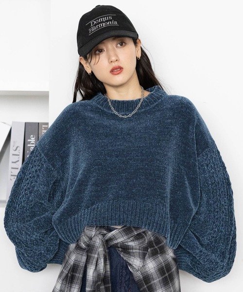 RAGEBLUE（レイジブルー）の「ボリュームスリーブ/袖ラインモールニット（ニット/セーター・レディース・オフホワイト/ブルー/ブラック/オレンジ/オレンジ系その他7/ブラウン/ピンク/レッド・FREE）」の5枚目の写真