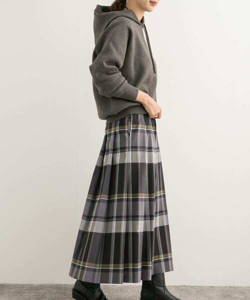 URBAN RESEARCH DOORS（アーバンリサーチドアーズ）の「『WEB/一部店舗限定カラー』チェックプリーツスカート（スカート・レディース・ブルー/ブラック/ネイビー・MEDIUM/SMALL）」の8枚目の写真