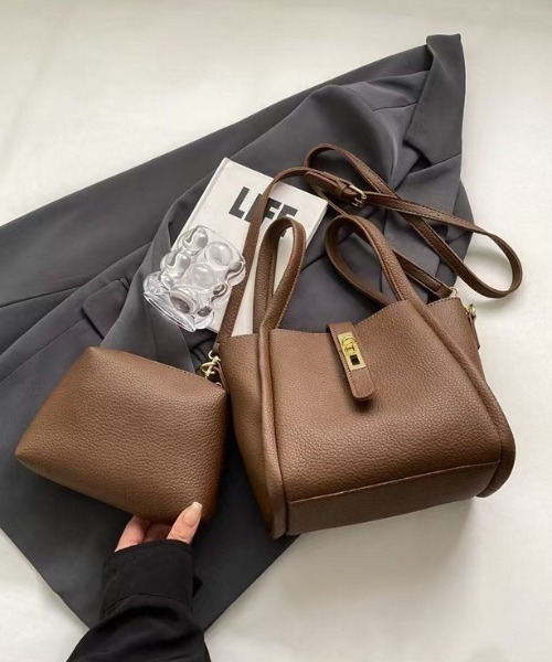 CALIFORNIA OUTFITTERS(カリフォルニア アウトフィッターズ)の「3-9B5 2way スクエア ボックス ハンドバッグ(ハンドバッグ・レディース・ブラック/グレイッシュベージュ/アイボリー/ブラウン/キャメル・ONESIZE)」の1枚目の写真