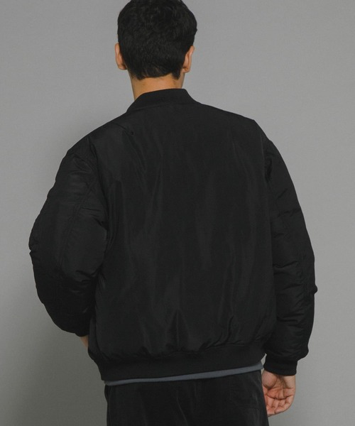 URBAN RESEARCH Sonny Label(アーバンリサーチサニーレーベル)の「『撥水』FELLEX中綿MA-1ブルゾン(MA-1・メンズ・ブラック/カーキ・MEDIUM/LARGE/X-LARGE)」の7枚目の写真