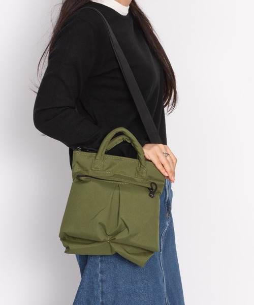 SML（エスエムエル）の「2WAY HELMET BAG SS / ヘルメットバッグ（ショルダーバッグ・メンズ・ブラック/カーキ/ネイビー/オレンジ/イエロー/パープル・FREE）」の15枚目の写真