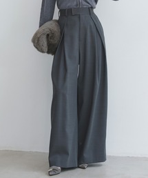 サイドタックワイドパンツ