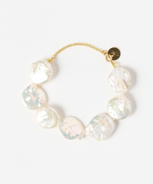Demi-Luxe BEAMS(デミルクス ビームス)の「【別注】MOSQUITO / PEARLY BRACELET(ブレスレット・レディース・ホワイト・ONE SIZE)」の6枚目の写真
