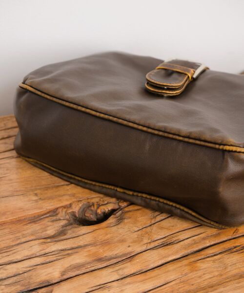 RETRO GIRL（レトロガール）の「Fレザーショルダーバッグ（ショルダーバッグ・レディース・ブラウン/ブラック・ONE SIZE）」の6枚目の写真