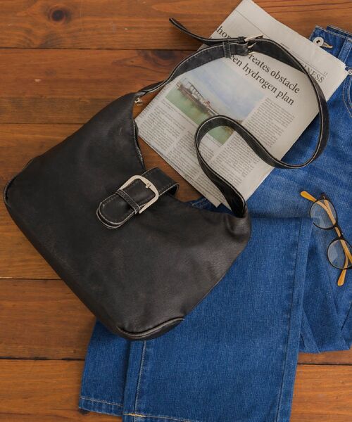 RETRO GIRL（レトロガール）の「Fレザーショルダーバッグ（ショルダーバッグ・レディース・ブラウン/ブラック・ONE SIZE）」の17枚目の写真