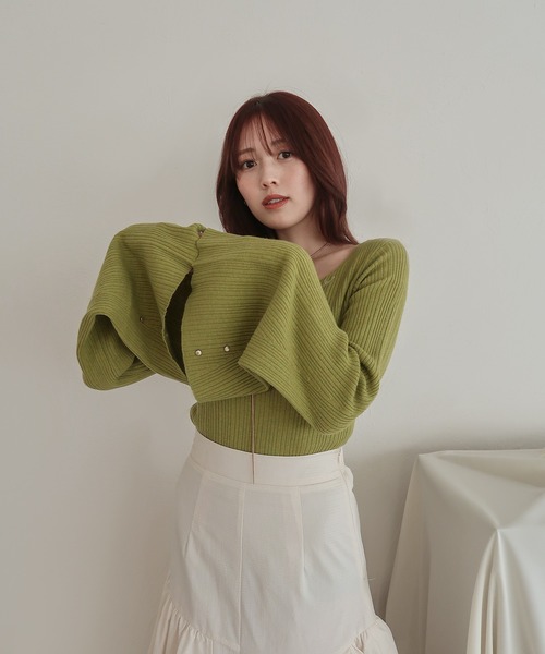 mideal(マイディール)の「flare sleeve rib knit / フレアスリーブリブニット(ニット/セーター・レディース・グリーン・FREE)」の3枚目の写真