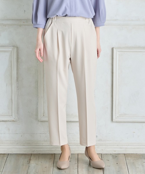 Honeys（ハニーズ）の「【ストレッチ・ウォッシャブル・イージーケア】美ージーテーパードパンツ（スラックス・レディース・ネイビー/イエロー/グレイッシュブルー/ライトグレー/ピンク/ブラック/グレイッシュベージュ/アイボリー・SS/S/M/LL/L/3L）」の15枚目の写真