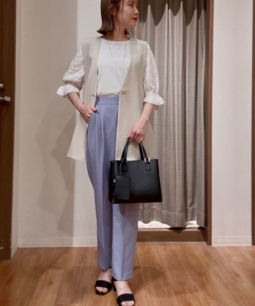 Honeys（ハニーズ）の「【ストレッチ・ウォッシャブル・イージーケア】美ージーテーパードパンツ（スラックス・レディース・ネイビー/イエロー/グレイッシュブルー/ライトグレー/ピンク/ブラック/グレイッシュベージュ/アイボリー・SS/S/M/LL/L/3L）」の11枚目の写真