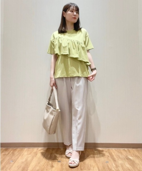 Honeys（ハニーズ）の「【ストレッチ・ウォッシャブル・イージーケア】美ージーテーパードパンツ（スラックス・レディース・ネイビー/イエロー/グレイッシュブルー/ライトグレー/ピンク/ブラック/グレイッシュベージュ/アイボリー・SS/S/M/LL/L/3L）」の12枚目の写真