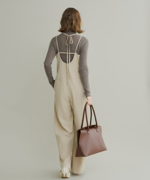 Olu.（オルドット）の「ダブルストラップオールインワン（つなぎ/オールインワン・レディース・ベージュ/チャコールグレー・0/1）」の10枚目の写真