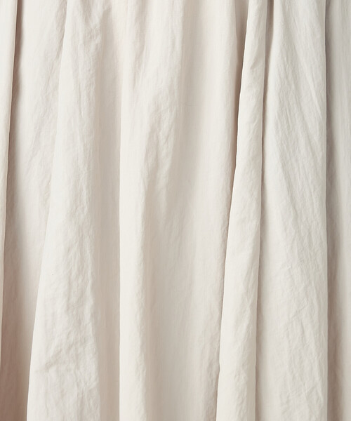 COMME CA ISM（コムサイズム）の「ナイロンタフタボリュームスカート（スカート・レディース・グレイッシュベージュ/ブラック・MEDIUM/LARGE）」の16枚目の写真