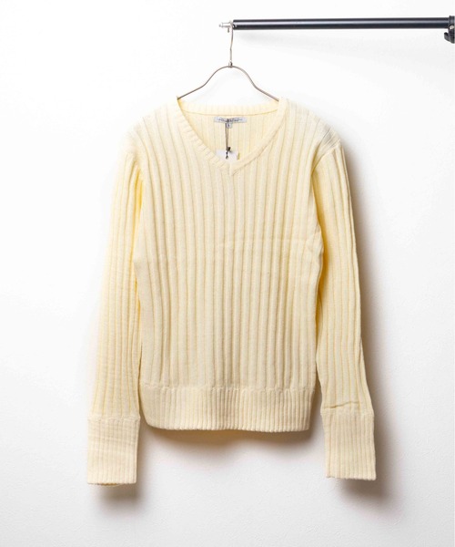 INNOCENT（イノセント）の「『Growth by Grail』Vネックコットンカット（Tシャツ/カットソー・メンズ・その他1/その他2/その他5・LARGE/X-LARGE）」の2枚目の写真