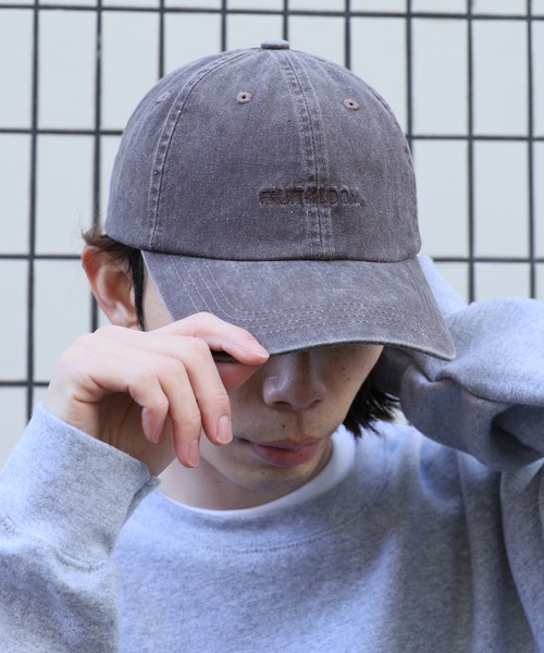 FRUIT OF THE LOOM(フルーツオブザルーム)の「FRUIT OF THE LOOM/フルーツオブザルーム PIGMENT LOGO LOW CAP キャップ(キャップ・メンズ・ブルー/チャコール/ベージュ/グリーン/ピンク/ブラウン・FREE)」の3枚目の写真