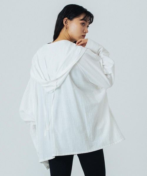 ROSE BUD(ローズバッド)の「(CREOLME)HOODED BIG SHIRT(シャツ/ブラウス・レディース・ホワイト/ピンク/ブラック・ONE SIZE)」の8枚目の写真