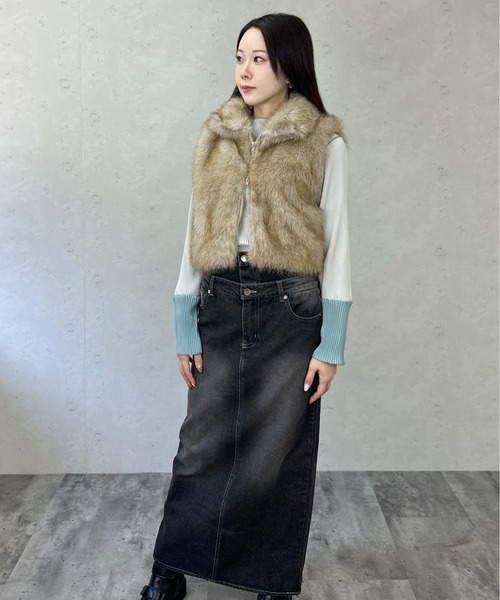 Per sist ence(パーシエンス)の「プリーツ配色プルオーバー(Tシャツ/カットソー・レディース・ブラック/グレー/ブルー/アイボリー・FREE)」の9枚目の写真