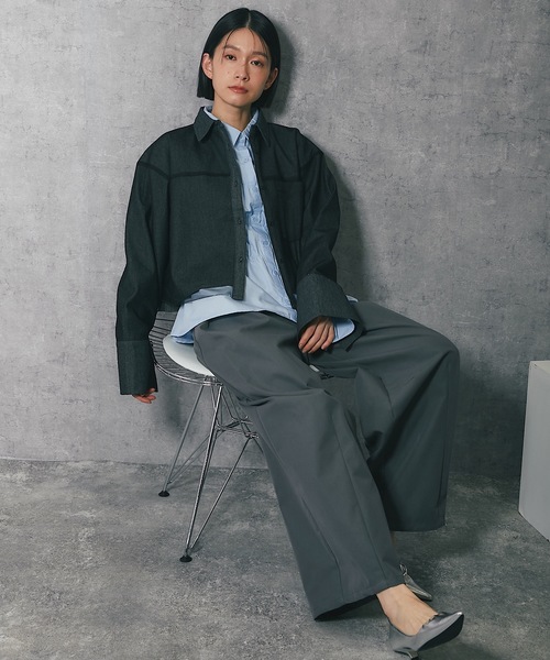 ANOTHER S（アナザーエス）の「カーブシルエットタックパンツ（チノパンツ・レディース・チャコールグレー/ブラック/ベージュ・FREE）」の4枚目の写真