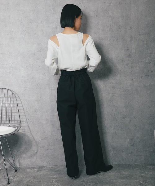 ANOTHER S（アナザーエス）の「カーブシルエットタックパンツ（チノパンツ・レディース・チャコールグレー/ブラック/ベージュ・FREE）」の16枚目の写真