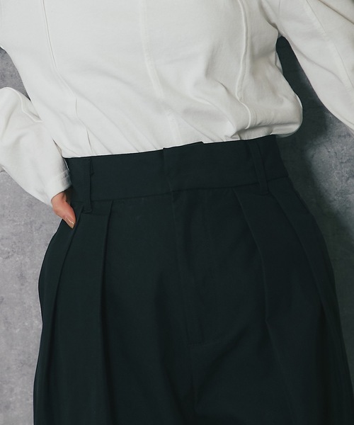 ANOTHER S（アナザーエス）の「カーブシルエットタックパンツ（チノパンツ・レディース・チャコールグレー/ブラック/ベージュ・FREE）」の18枚目の写真