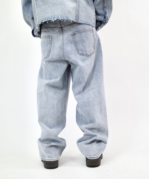 WHO'S WHO gallery（フーズフーギャラリー）の「【セットアップ対応】クロスパーツデニム（MEN）（デニムパンツ・メンズ・ブラック/サックスブルー・FREE）」の22枚目の写真