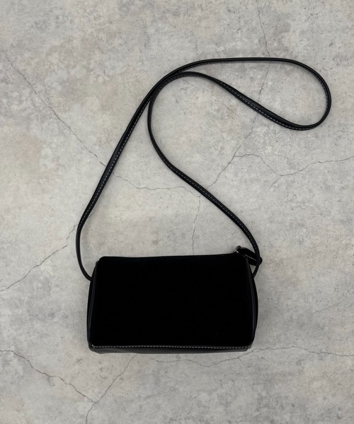MIRROR STOKE（ミラーストーク）の「≪WEB限定≫【新色追加】SUEDE RECTANGLE BAG/スエードレクタングルバッグ（ショルダーバッグ・レディース・キャメル/ブラック/ブラウン・FREE）」の13枚目の写真