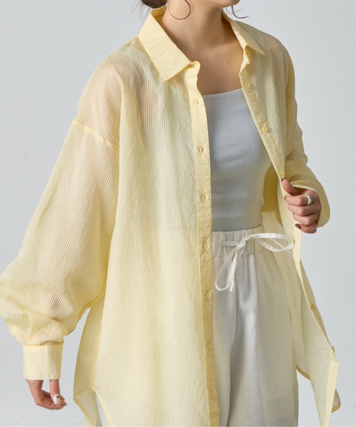 COLONY 2139(コロニートゥーワンスリーナイン)の「シアーストライプ長袖シャツ(シャツ/ブラウス・レディース・グリーン/ネイビー/イエロー/オフホワイト/グレー・FREE)」の5枚目の写真