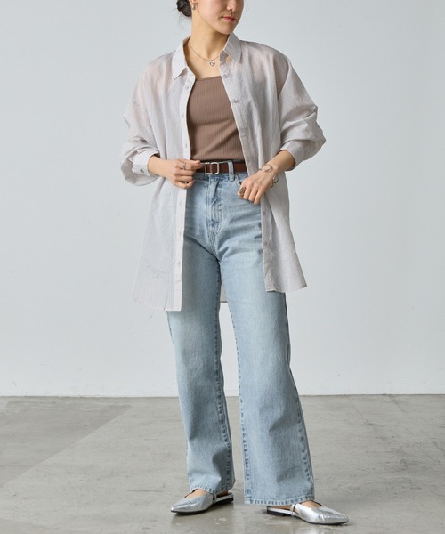 COLONY 2139(コロニートゥーワンスリーナイン)の「シアーストライプ長袖シャツ(シャツ/ブラウス・レディース・グリーン/ネイビー/イエロー/オフホワイト/グレー・FREE)」の9枚目の写真