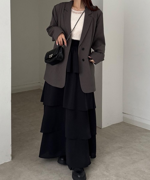 JUNOAH（ジュノア）の「【薄くて軽いジョーゼット生地】ハイウエストティアードスカート（スカート・レディース・ホワイト/チャコール/ブラック・SMALL/MEDIUM/LARGE）」の10枚目の写真