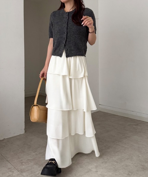 JUNOAH（ジュノア）の「【薄くて軽いジョーゼット生地】ハイウエストティアードスカート（スカート・レディース・ホワイト/チャコール/ブラック・SMALL/MEDIUM/LARGE）」の16枚目の写真