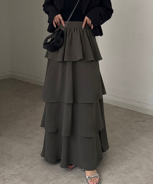 JUNOAH（ジュノア）の「【薄くて軽いジョーゼット生地】ハイウエストティアードスカート（スカート・レディース・ホワイト/チャコール/ブラック・SMALL/MEDIUM/LARGE）」の19枚目の写真