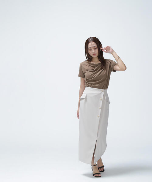 NATURAL BEAUTY BASIC(ナチュラルビューティーベーシック)の「◇フラップポケットラップナロースカート(スカート・レディース・グレイッシュベージュ/カーキ・MEDIUM/P/S)」の5枚目の写真