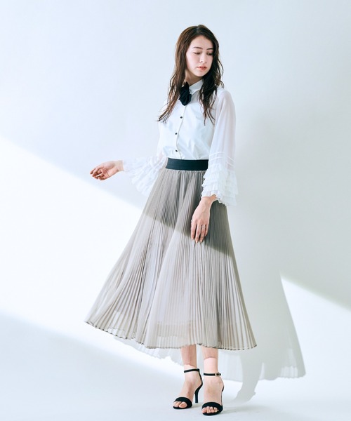 Audie a Muses(オーディアミューズ)の「マットオーガンジープリーツスカート(スカート・レディース・ベージュ/ブラック・38/42)」の21枚目の写真