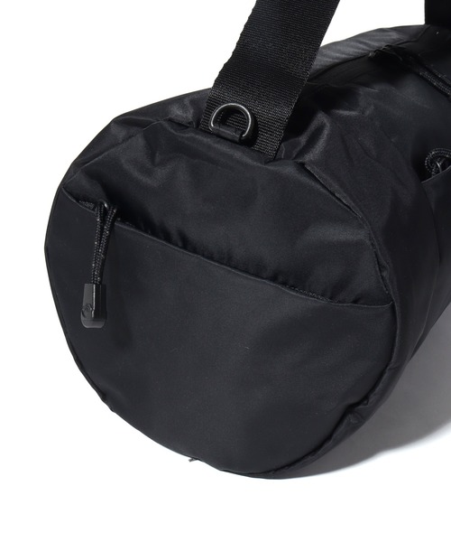 THE NORTH FACE(ザノースフェイス)の「【THE NORTH FACE/ザノースフェイス】 LIGHT DUFFLE BAG S / ライト ダッフル バッグ S(ショルダーバッグ・メンズ・ブラック・FREE)」の14枚目の写真