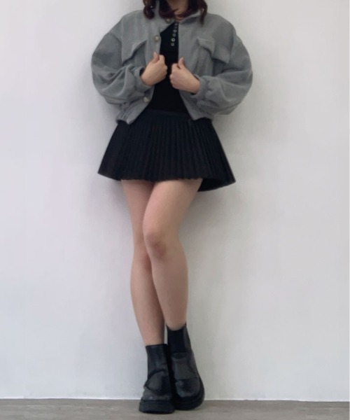 kirakiraShop(キラキラショップ)の「スタンドカラー ショート丈 ブルゾン(ノーカラーコート・レディース・グレー/クリーム/ブラック・FREE)」の11枚目の写真