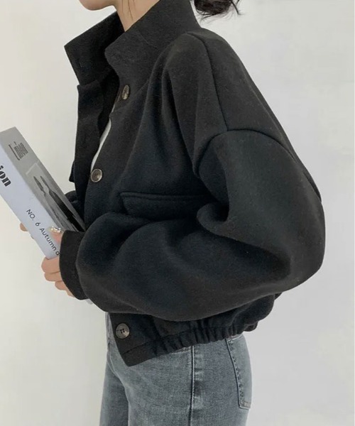 kirakiraShop(キラキラショップ)の「スタンドカラー ショート丈 ブルゾン(ノーカラーコート・レディース・グレー/クリーム/ブラック・FREE)」の5枚目の写真