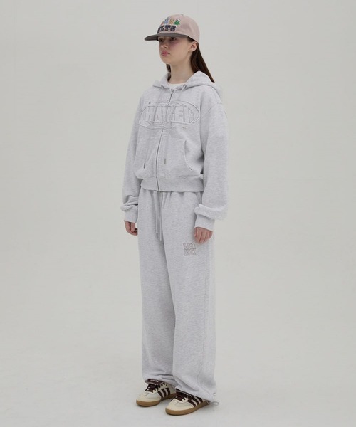 WaiKei（ワイケイ）の「★K-POPアイドル着用【UNISEX】Wai Kei／ロゴアップリケフーディZIP（パーカー・レディース・ライトグレー/グレー・LARGE/MEDIUM/X-LARGE）」の19枚目の写真