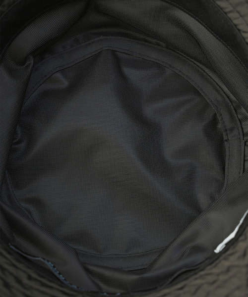 VICTIM（ヴィクティム）の「VICTIM ヴィクティム / VICTIM×CA4LA LIMONTA BUCKET HAT カシラコラボレーションリモンタナイロンバケットハット バケハ / VTM-25-A-004（ハット・メンズ・ネイビー/ブラック/ブラウン・FREE）」の6枚目の写真