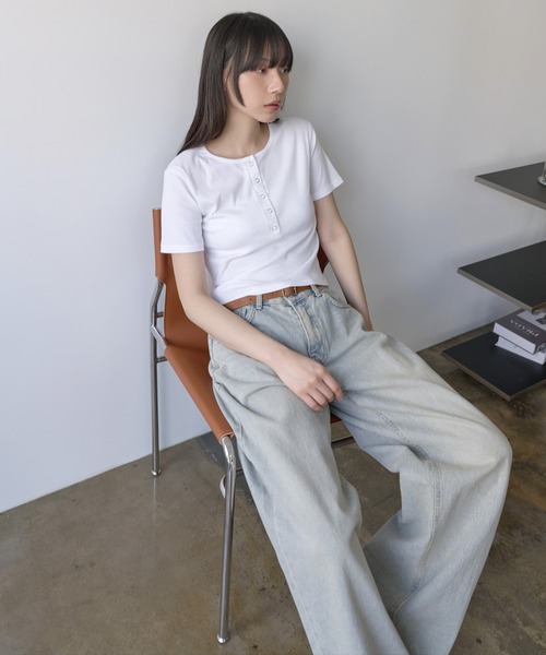 UNE ORIGINAL】 ヘンリーネックシルバースナップボタンリブ半袖