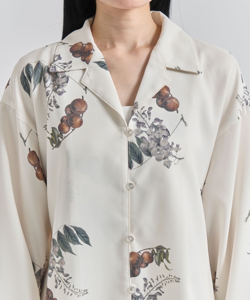 louren(ローレン )の「《ZOZOTOWN限定》【Louren/ローレン】botanical open collar shirts/ボタニカル柄オープンカラーシャツ/ブラウス(シャツ/ブラウス・レディース・アイボリー・FREE)」の4枚目の写真