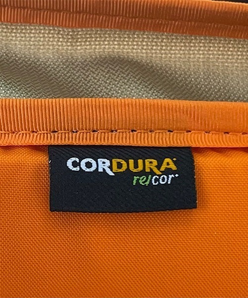 MYSTERY RANCH（ミステリーランチ）の「MYSTERY RANCH/ミステリーランチ　DISTRICT4　ディストリクト4（ショルダーバッグ・メンズ・ブラック・F）」の14枚目の写真