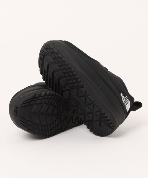 THE NORTH FACE(ザノースフェイス)の「THE NORTH FACE/ザ・ノース・フェイス キッズ K NSE OB MOCCASSIN モカシン ヌプシ 軽量 防水 雨雪対応 NFJ52372(スニーカー・キッズ・ブラック・17.0cm/18.0cm/19.0cm/20.0cm/21.0cm/22.0cm)」の3枚目の写真