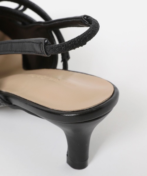 mysty woman(ミスティウーマン)の「リボンミュール 492310(パンプス・レディース・ブラック/ゴールド・MEDIUM/LARGE)」の8枚目の写真