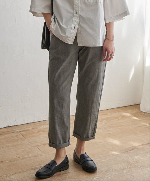 LBC(エルビーシー)の「コットンシャンブレーテーパードパンツ(その他パンツ・レディース・ブラック/チャコール/ネイビー/ベージュ/ピンク・S/M/L)」の7枚目の写真